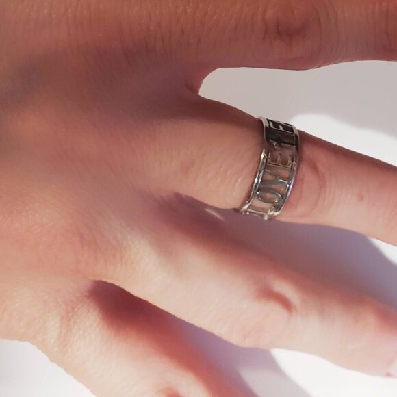 NEW LOVE HOPE RING BAND SZ 7 SILVER PLATED PROTECTION BLESSING - Picture 5 of 5